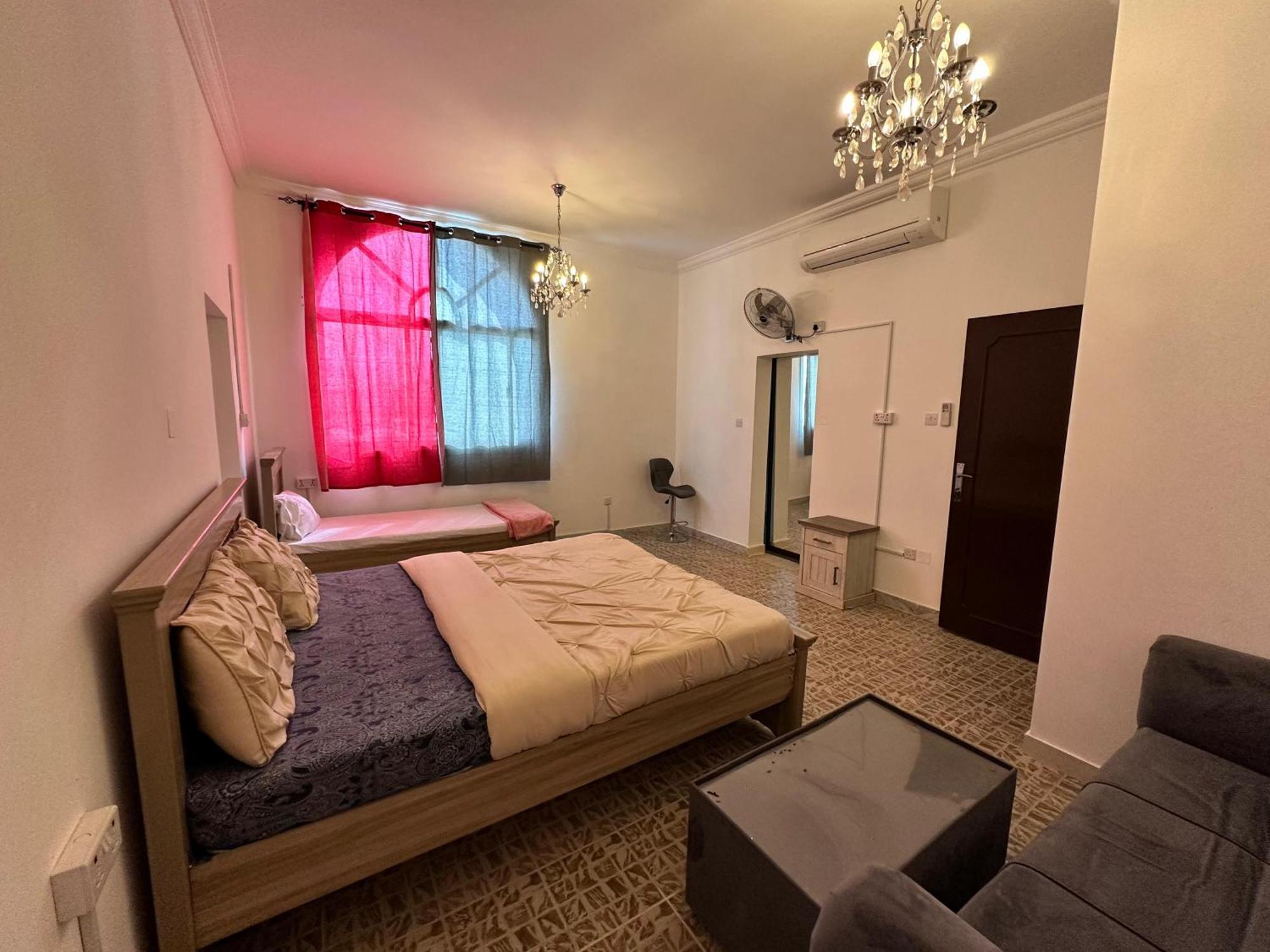 International Abu Dhabi Hostel Eksteriør bilde