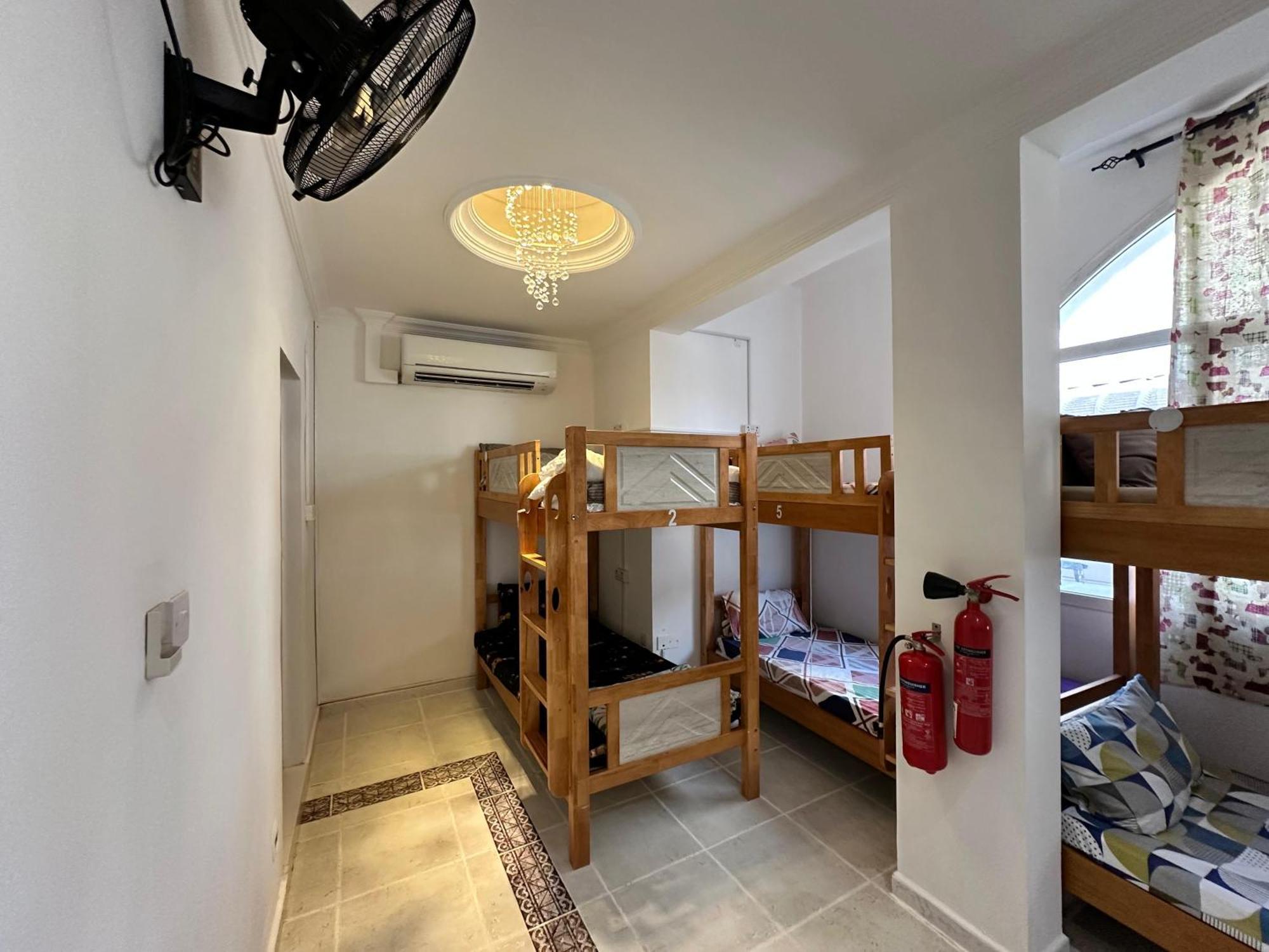 International Abu Dhabi Hostel Eksteriør bilde